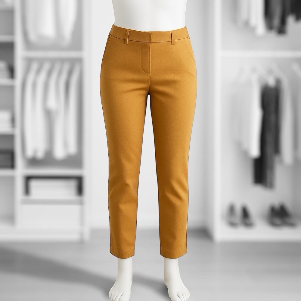 OLD NAVY Women’s Petite Pixie Ankle Skinny Chino Pants